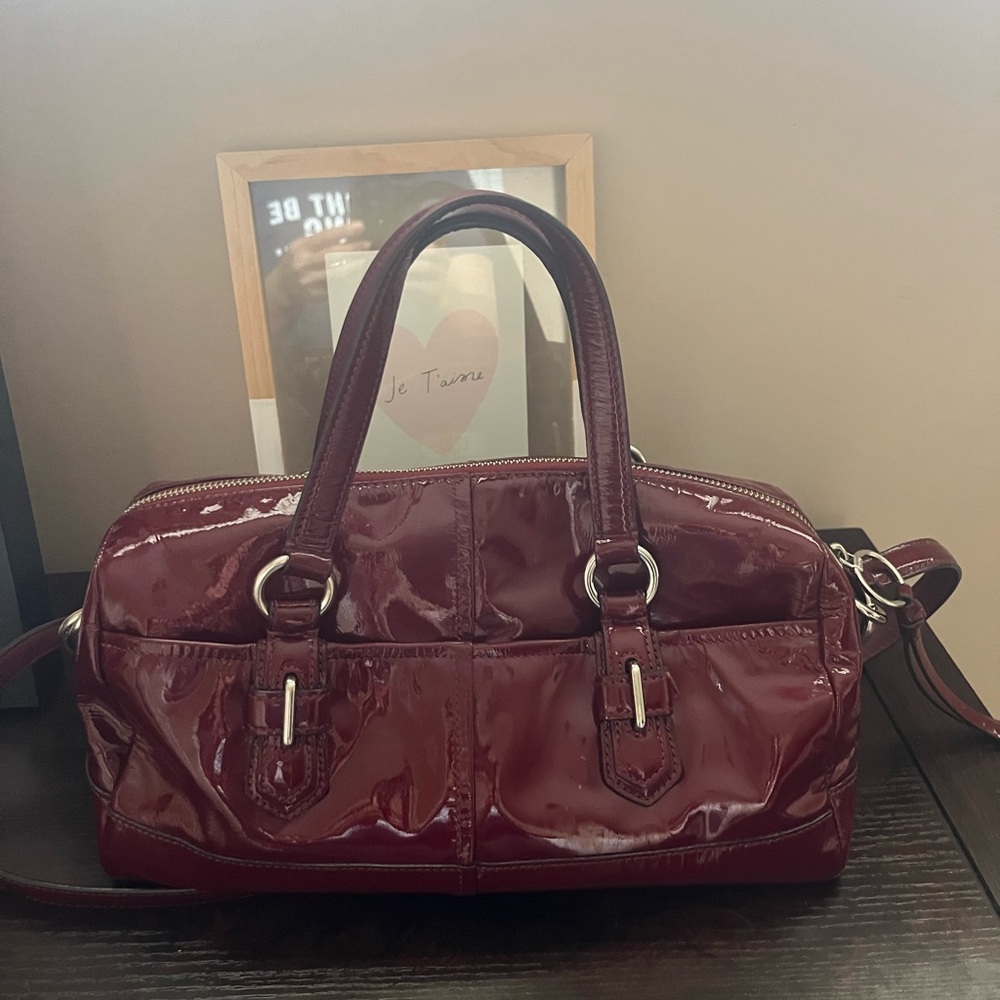 Coach Burgundy Chelsea Patent Leather Satchel Crossbody Handbag - Picture 3 of 8